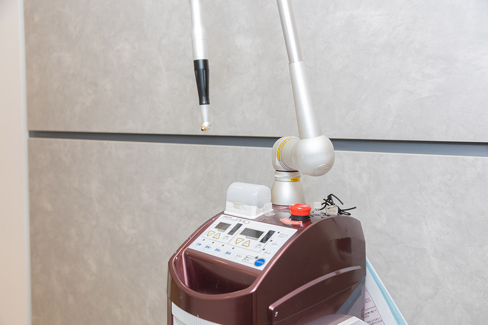 レーザー治療器